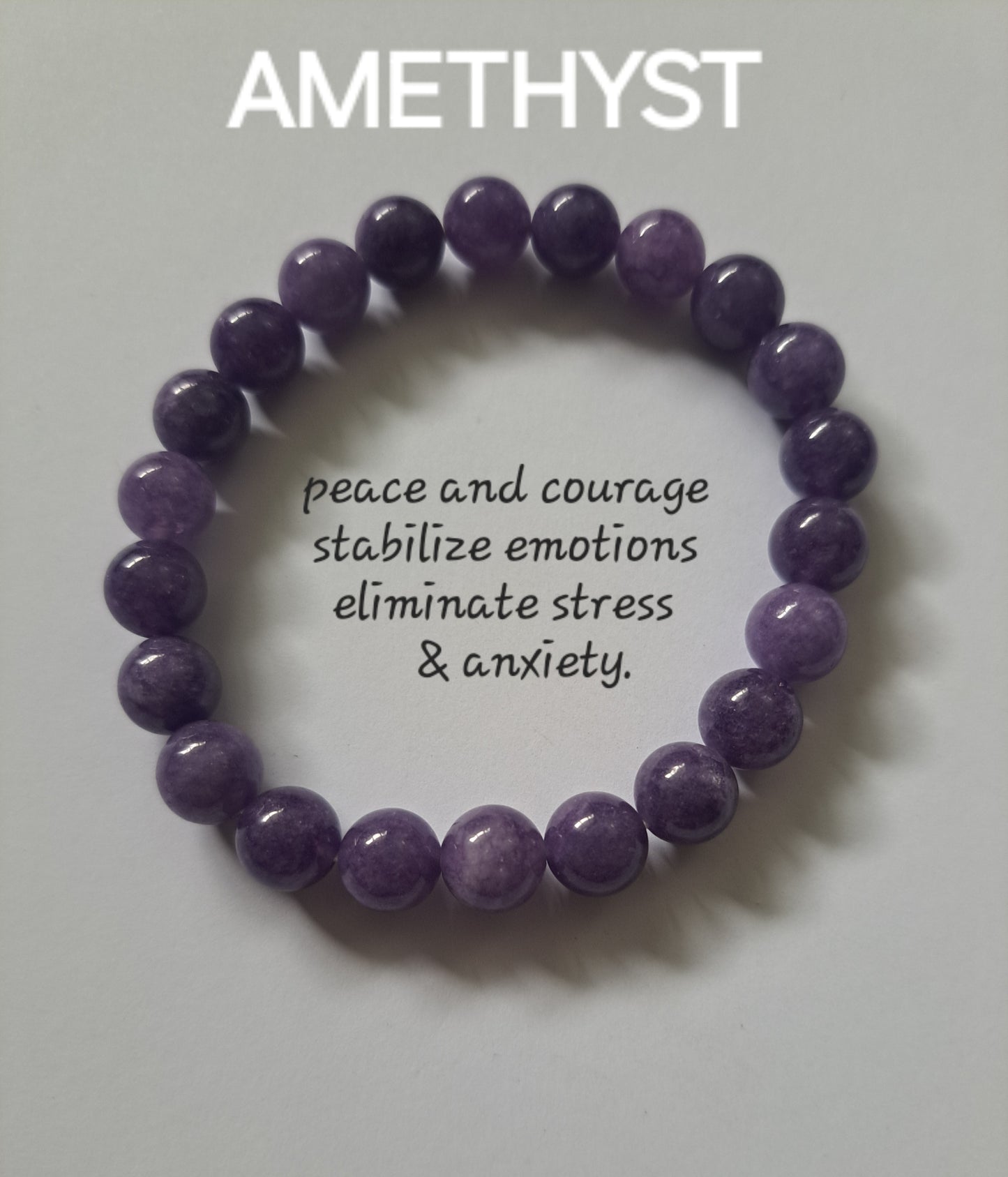 Amethyst crystal bracelet It is said to have physical and mental healing properties, such as enhancing the immune system, relieving stress, and activating spiritual awareness.